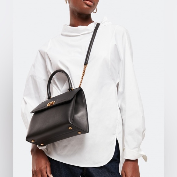 Salvatore Ferragamo Trifolio black small tote - Picture 6 of 15